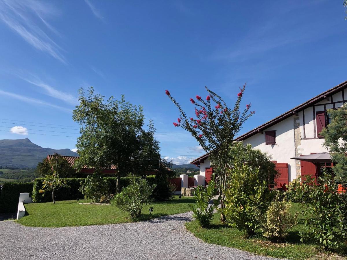 La Ferme D'Ika Saint-Jean-de-Luz Exterior foto